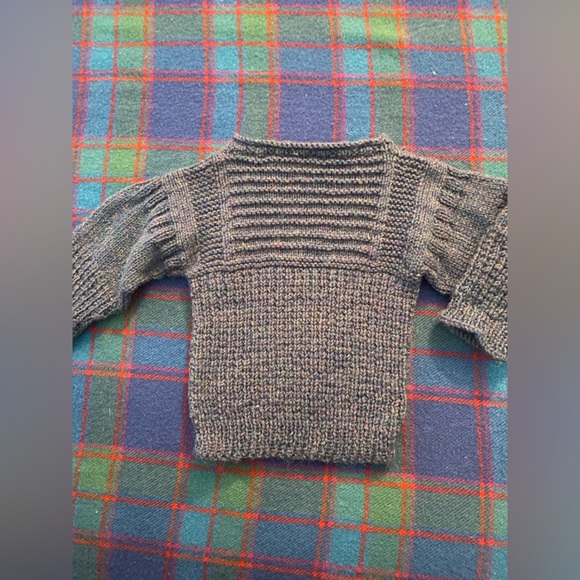 Child’s Vintage Wool Blend Handmade Sweater-never worn. - Picture 3 of 9